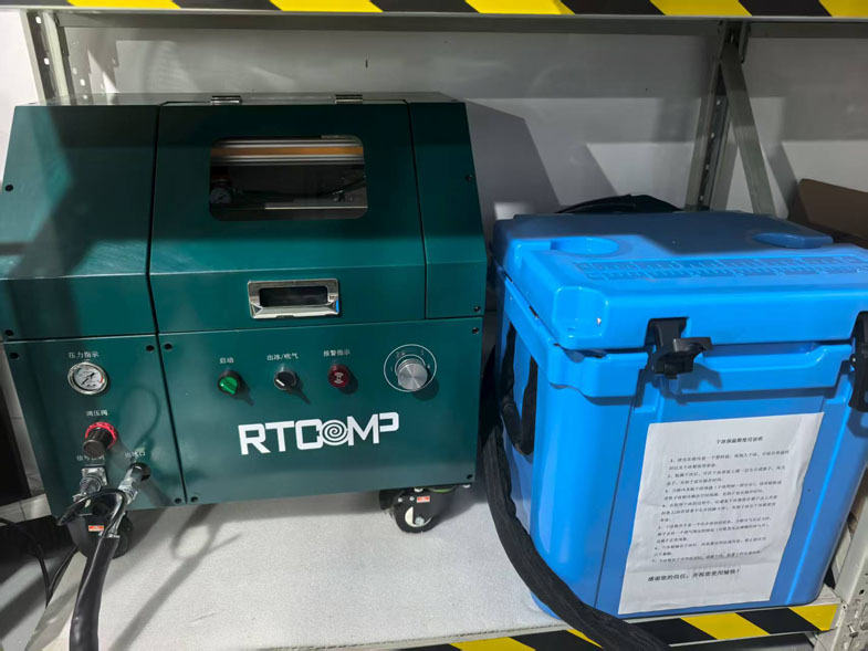 干冰去毛刺機(jī)